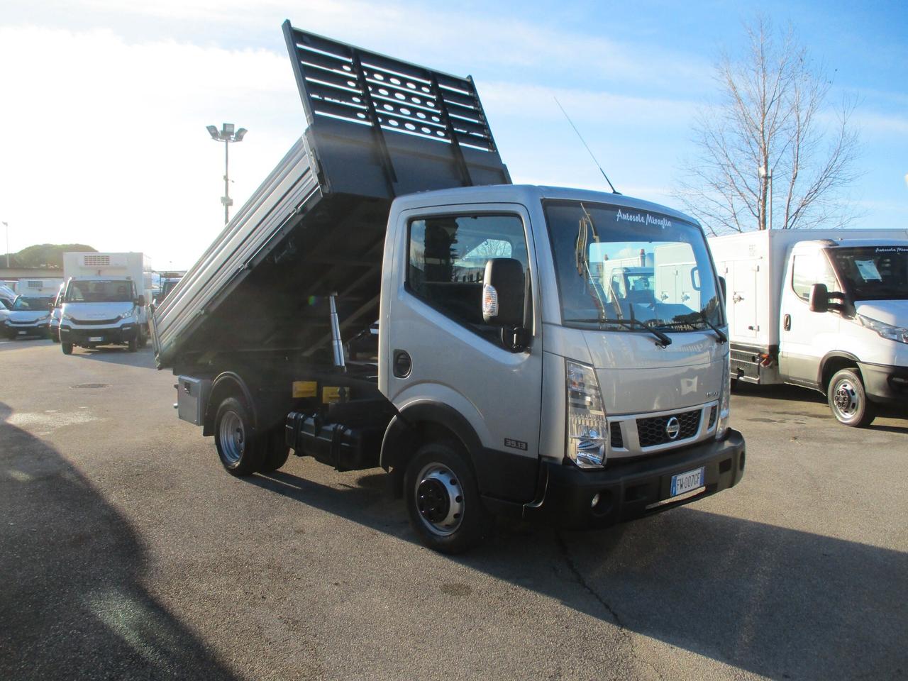 Nissan Cabstar NT400 35-13 3000 130CV EURO 6 RIBALTABILE 94000KM