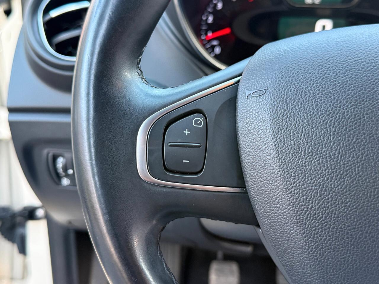 Renault Captur 1.5 dCi 90CV LED NAVI CAMERA - 2018