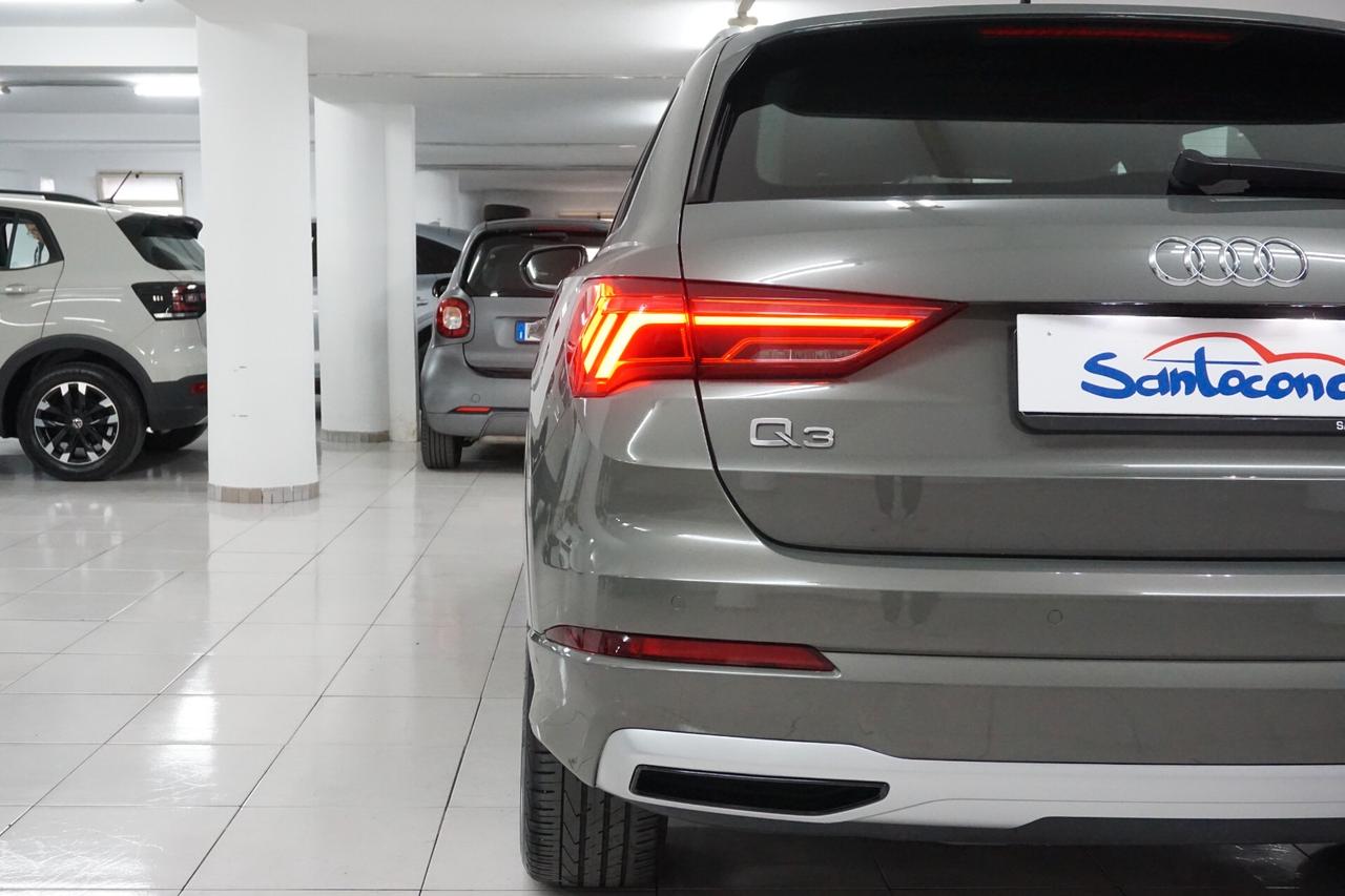 Audi Q3 40 TFSI quattro S tronic Business Advanced
