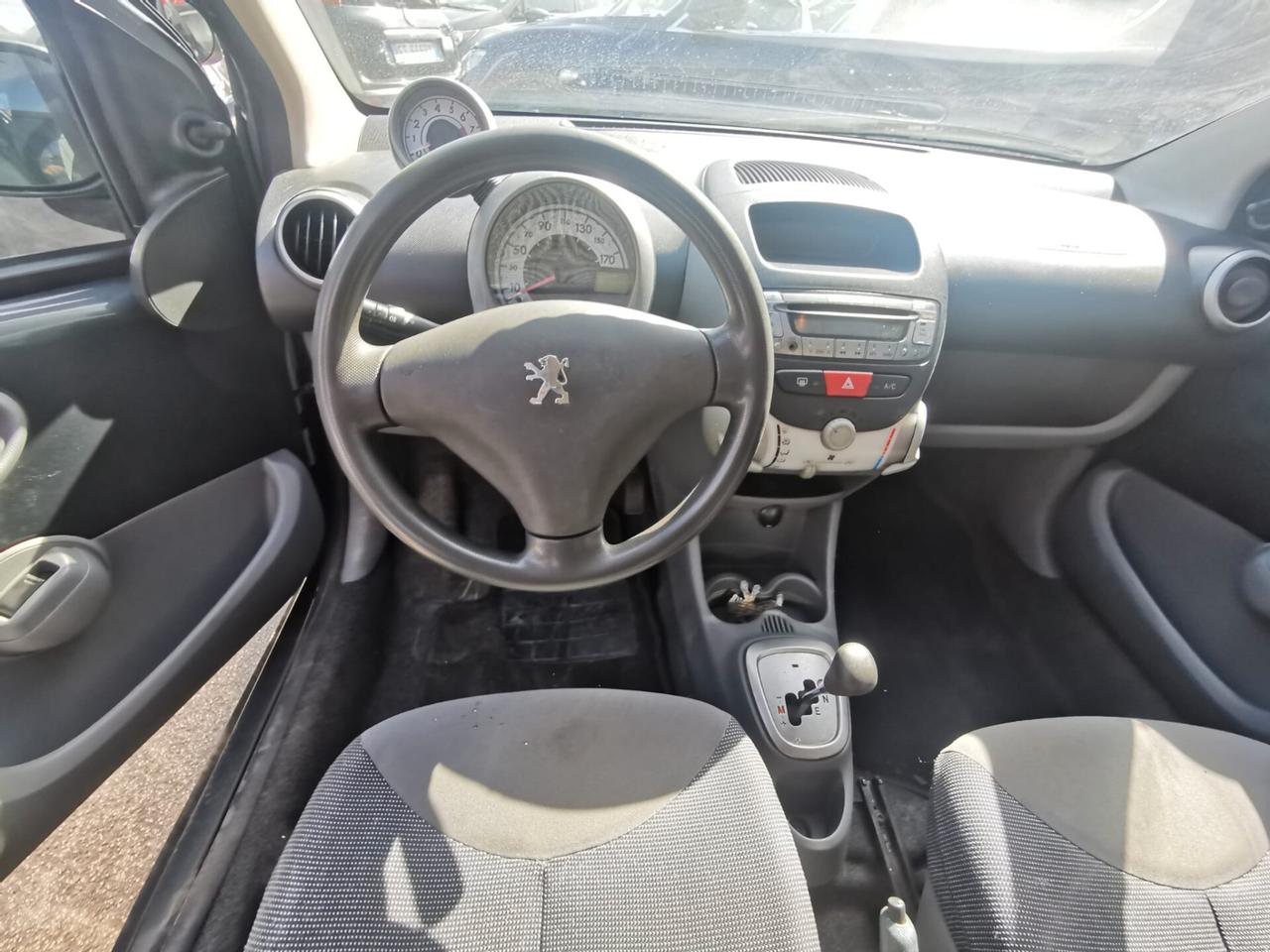 Peugeot 107 1.0 68CV 5p. Sweet Years 2Tronic 2007