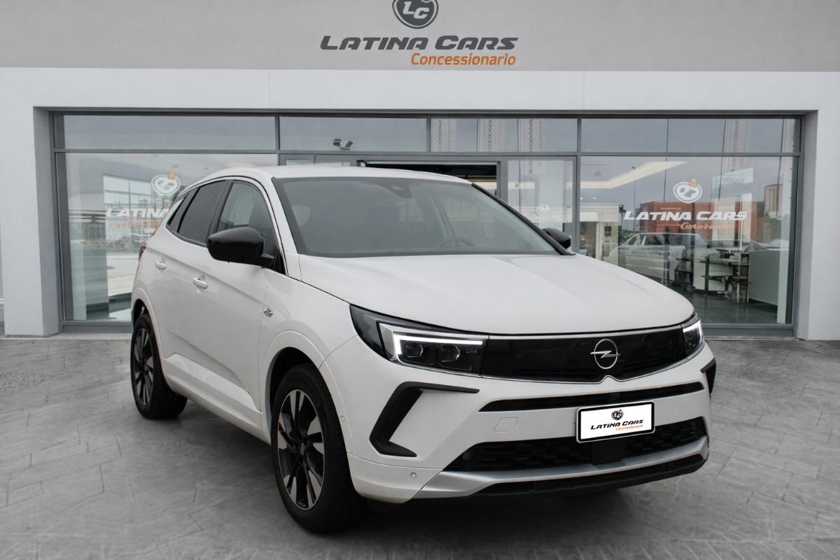 Opel Grandland 1.5 ecotec Bus. Eleg. s&s 130cv at8 Con NAVIGATORE