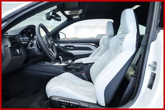 BMW M4 Coupé | M PERFOMANCE | FULL CARBON SPEC