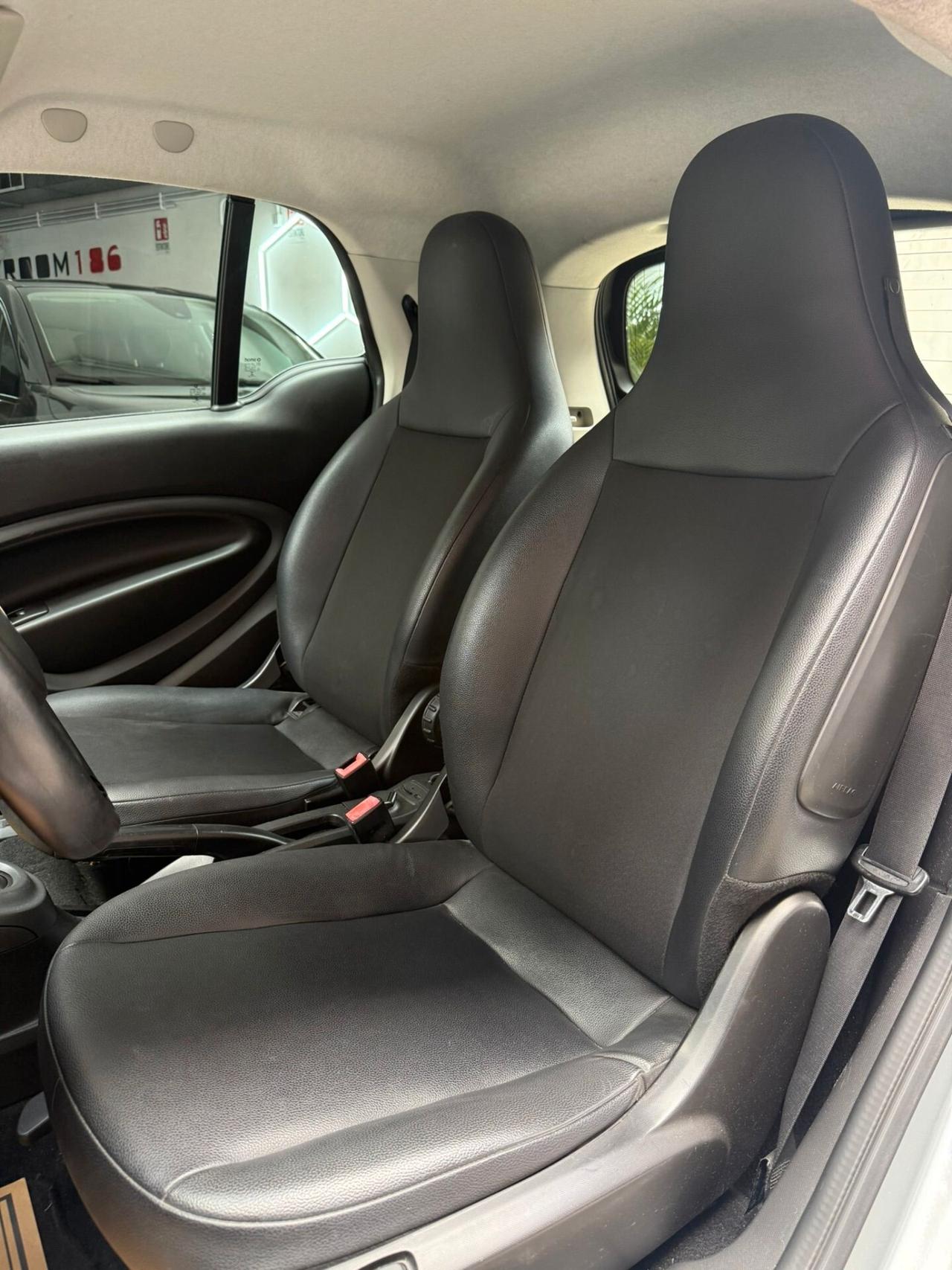 Smart ForTwo 70 1.0 twinamic Youngster