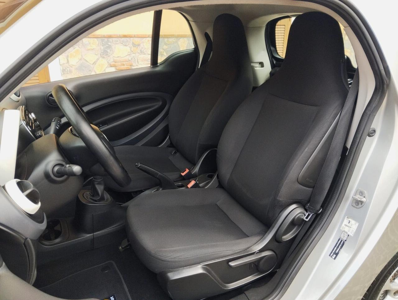 Smart ForTwo 1.0 Yuongster 71cv benzina!!!