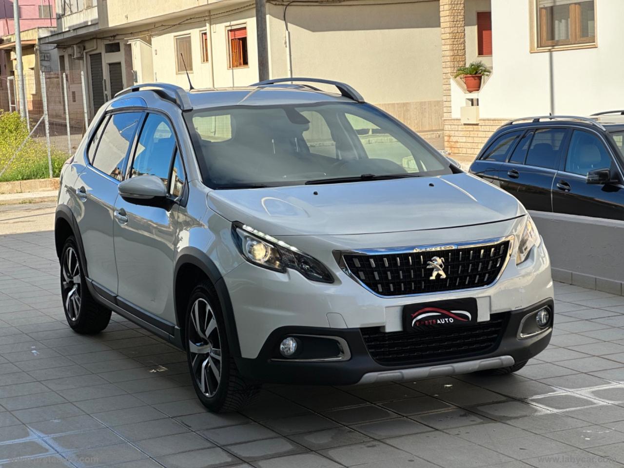 PEUGEOT 2008 BlueHDi 100 S&S Allure