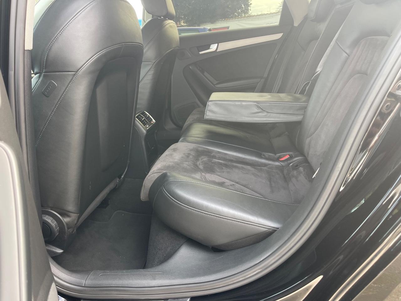 Audi A4 B8 Restyling Avant S Line est. + Advanced int. Multitronic 2.0 TDI 177cv