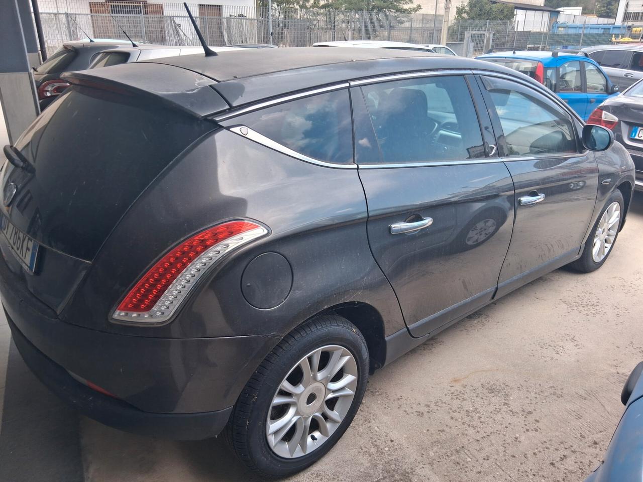 Lancia Delta 2.0 MJT DPF Oro