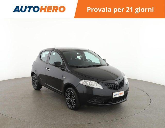 LANCIA Ypsilon 1.0 FireFly 5 porte S&S Hybrid Silver