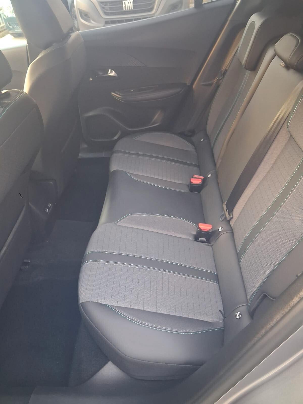 Peugeot 2008 PureTech 130 S&S Allure