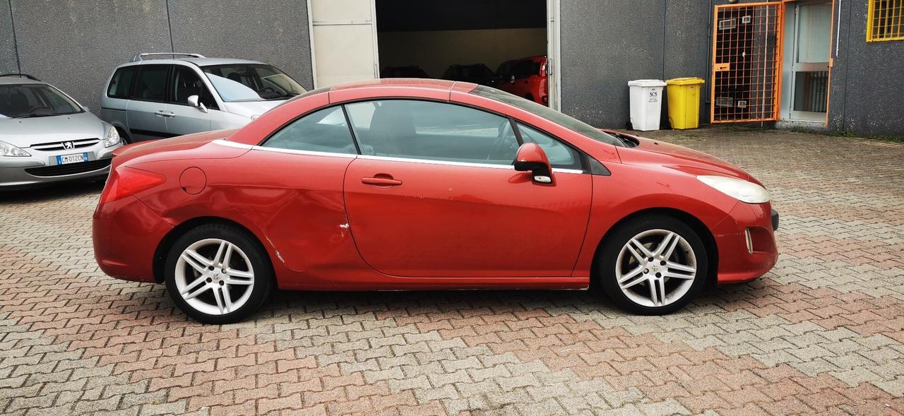 Peugeot 308 1.6 HDi 112CV CC Féline