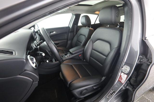 MERCEDES-BENZ CLA sse GLA GLA 200 d Automatic Sport