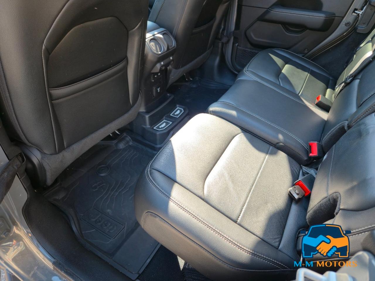 Jeep Wrangler Unlimited 2.2 mjt Overland