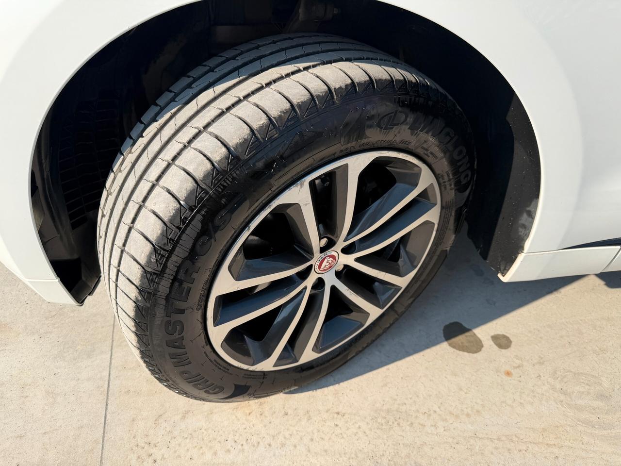 JAGUAR F-PACE R-SPORT 2017 2.0 DIESEL 241 CV *LEGGI