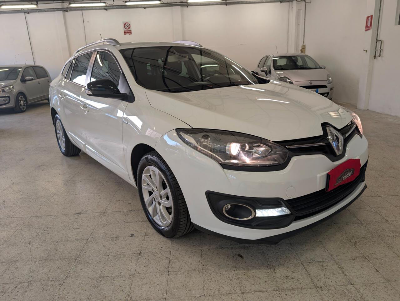 Renault Megane Mégane dCi 110CV limited