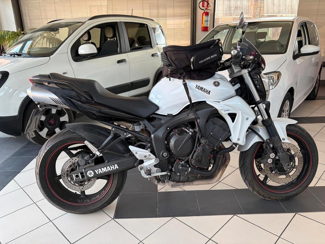 Yamaha FZ6