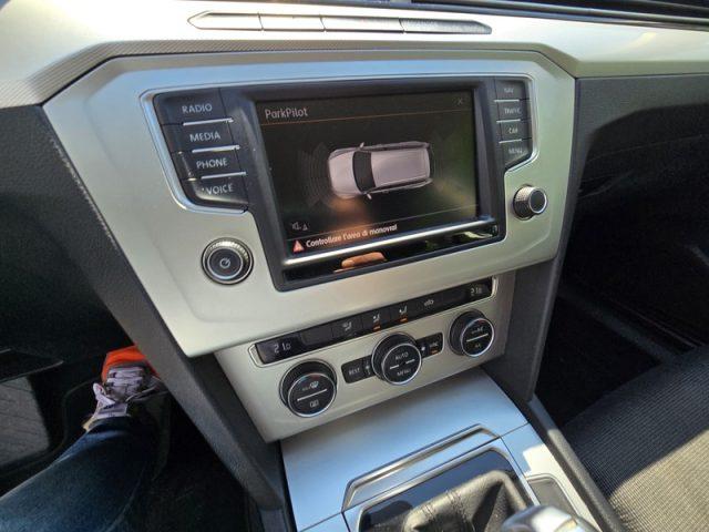 VOLKSWAGEN Passat Variant 1.6 TDI DSG Comfortline BlueMotion Tech.