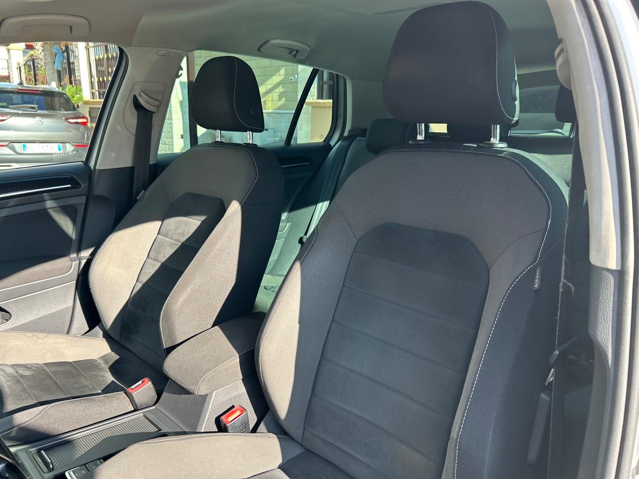 Volkswagen Golf 1.6 TDI 110 CV 5p. Highline BlueMotion Technology