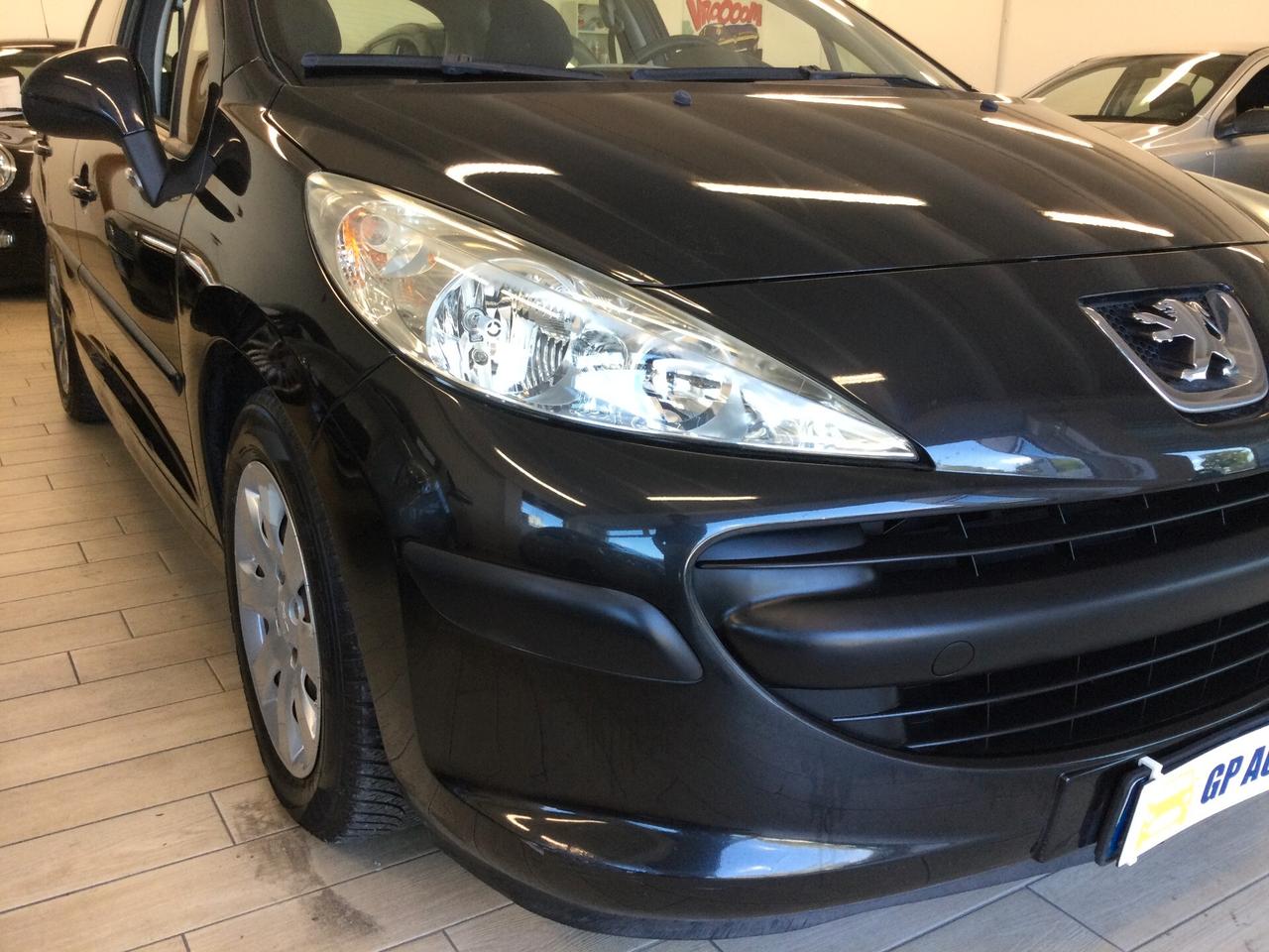 Peugeot 207 1.4 VTi 95CV 5p. X Line ECO GPL