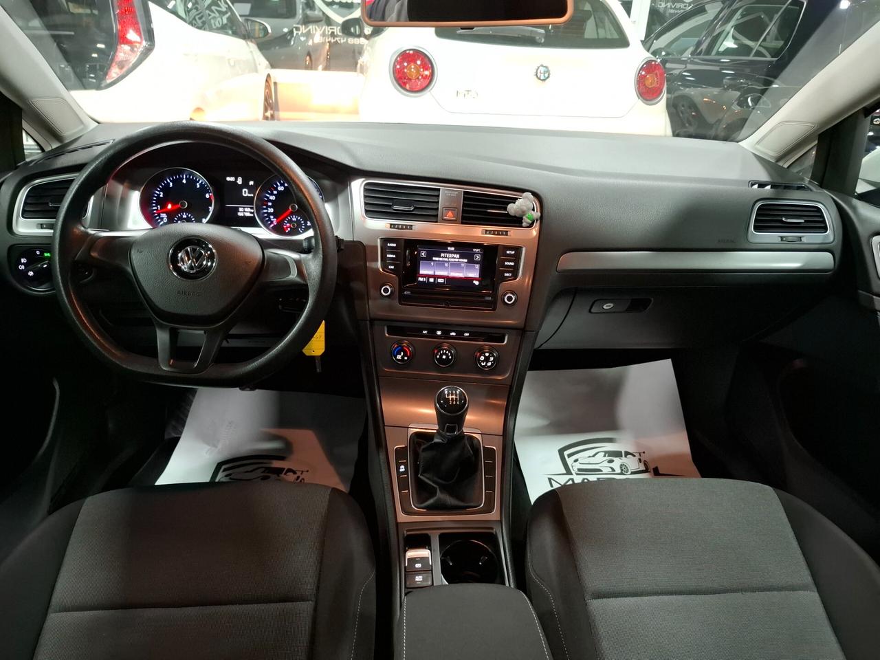 Volkswagen Golf 7 1.2 benzina Neopatentato