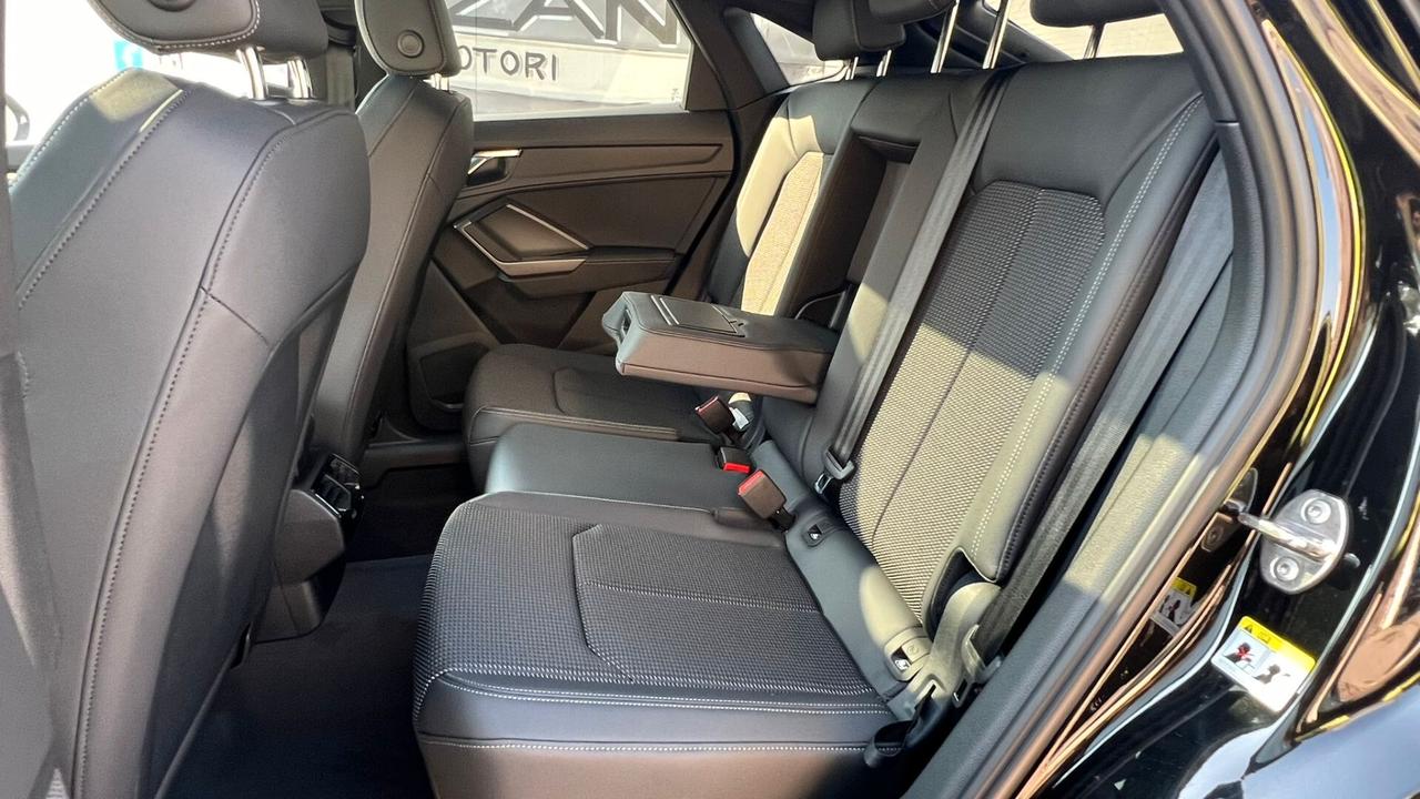 AUDI Q3 SPB 35 TDI S-LINE KM0 2023 TETTO APRIBILE