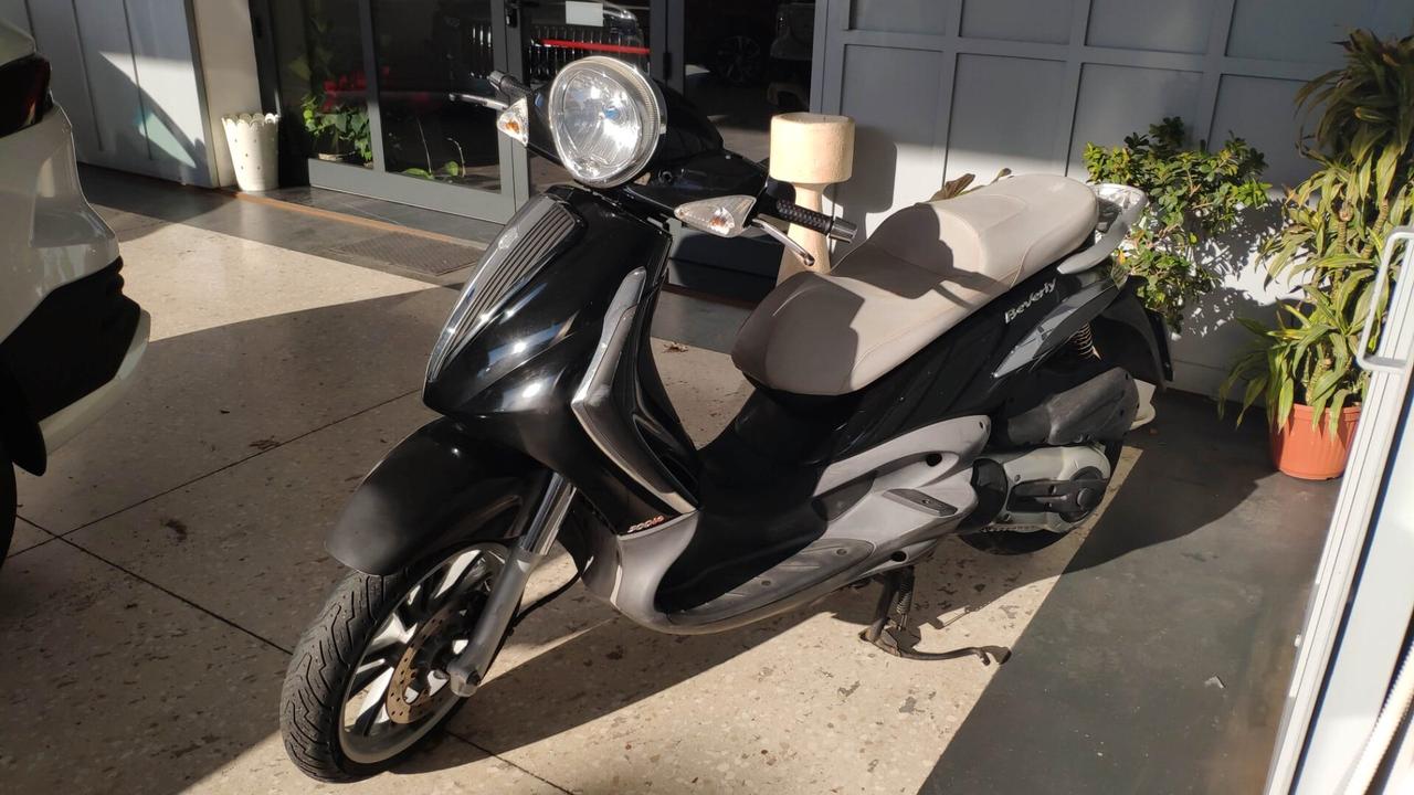 Piaggio Beverly 500 CC