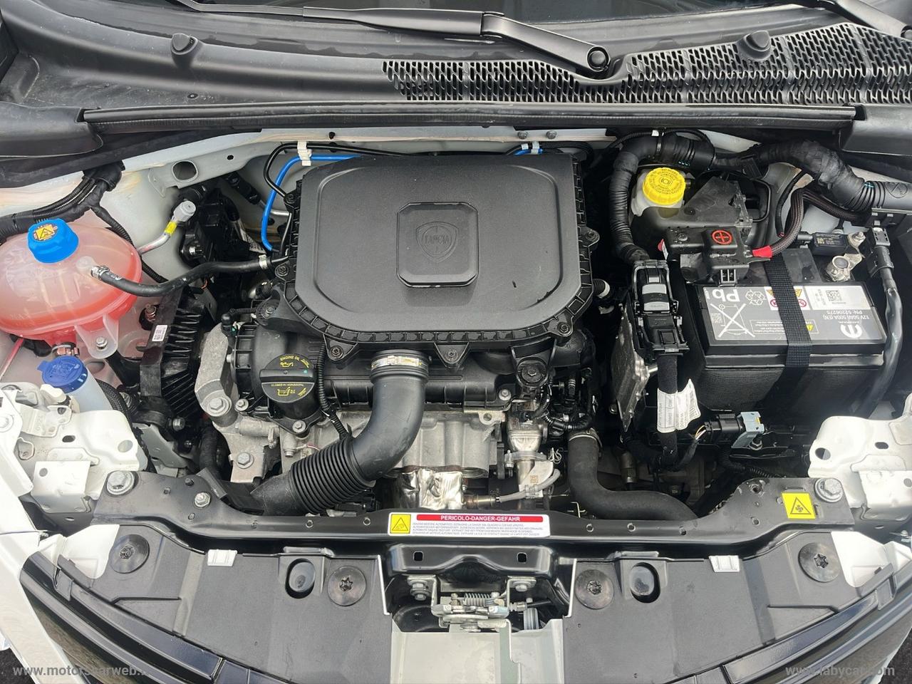 LANCIA Ypsilon 1.0 FireFly 5p. S&S Hybrid Oro