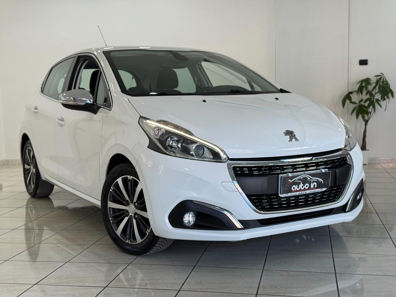 Peugeot 208 1.2 82cv 5 porte Allure