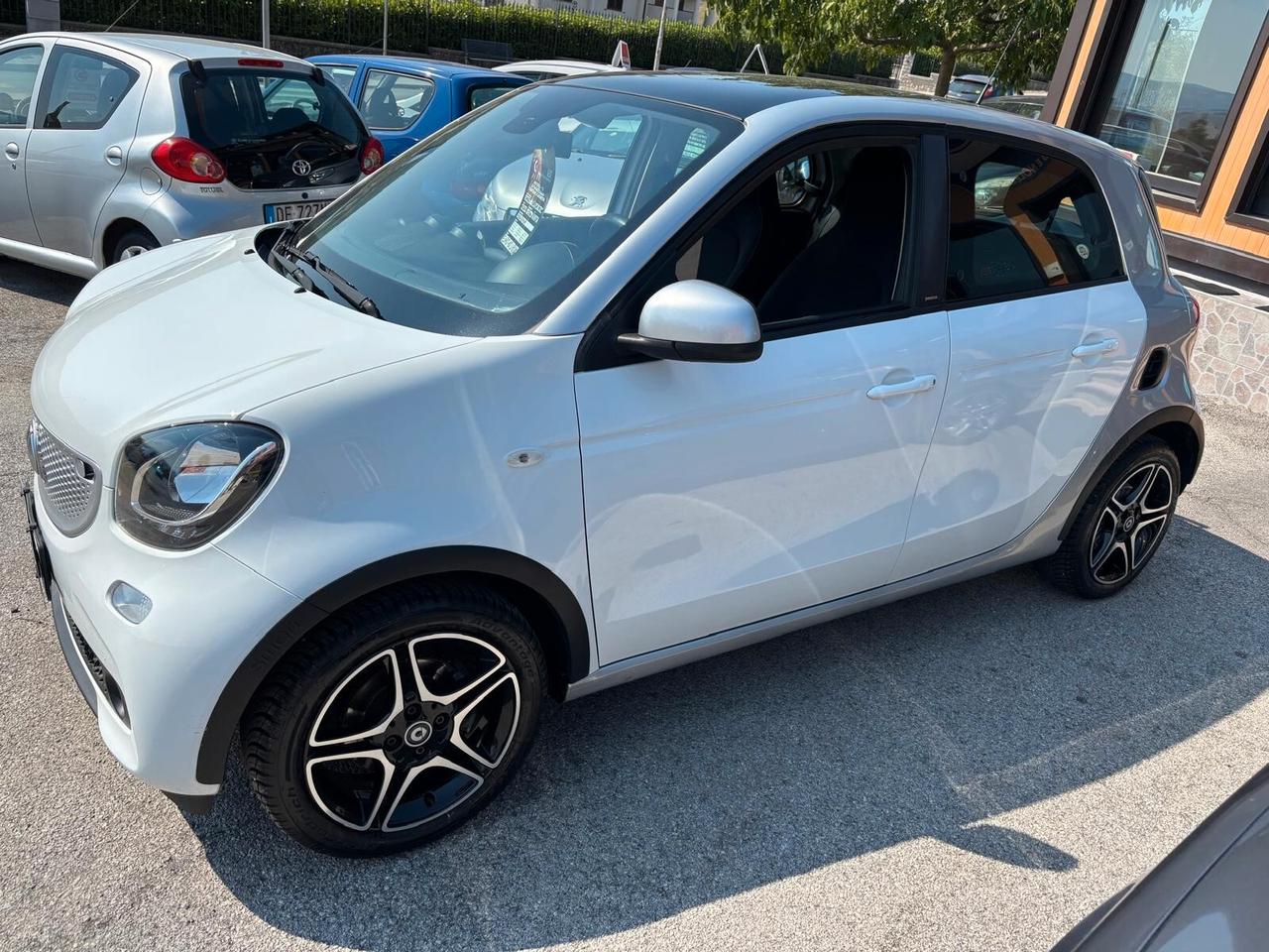Smart ForFour 70 1.0 Passion