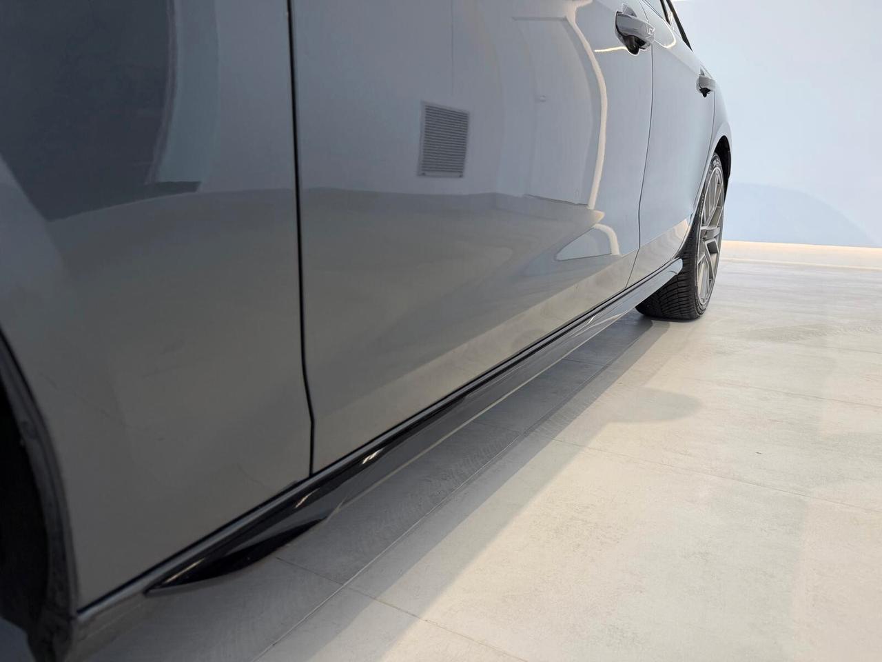 Audi A4 Avant 45 TDI quattro tiptronic S line edition