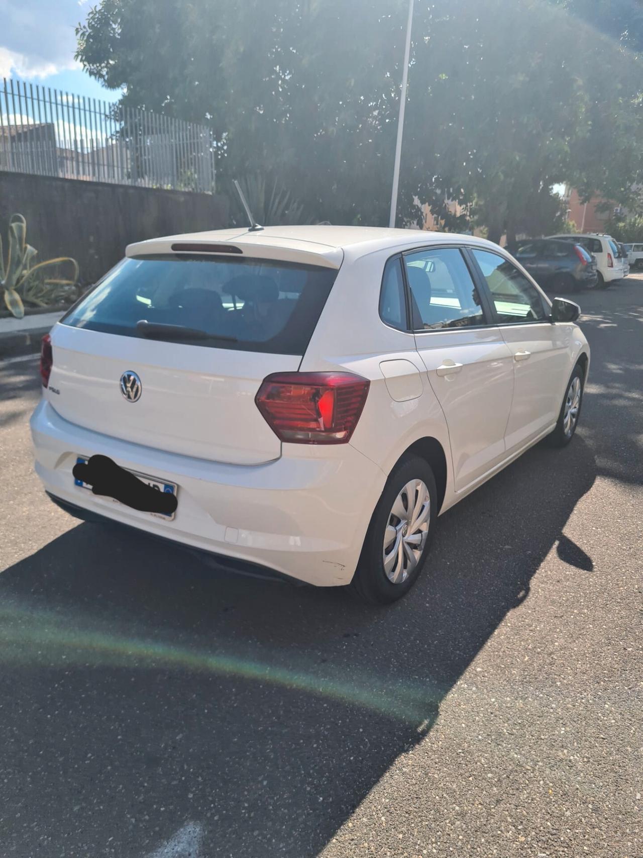 VOLKSWAGEN POLO 1000 BENZINA