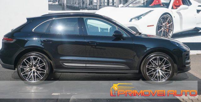 PORSCHE Macan 2.0