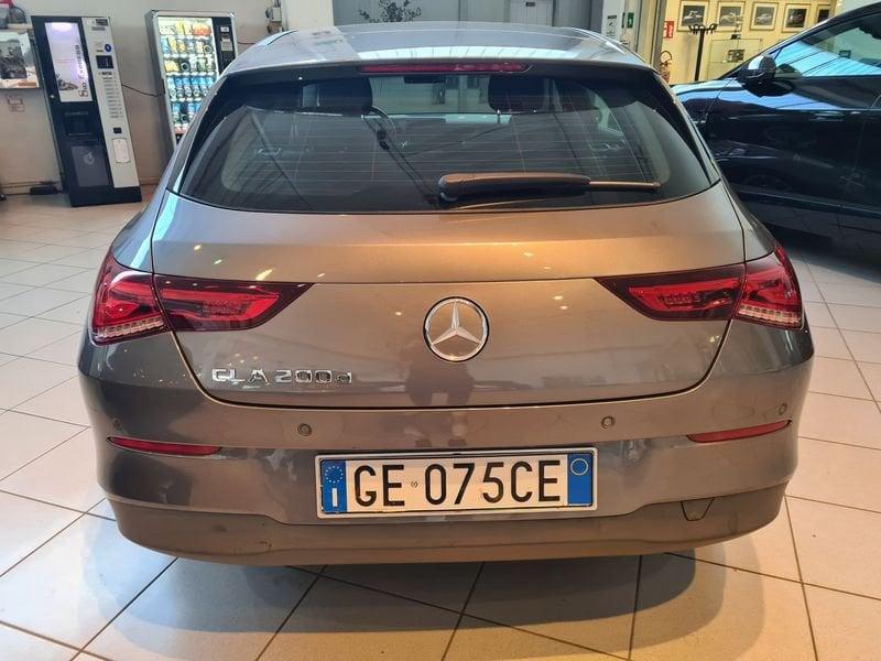 Mercedes-Benz CLA CLA Shooting Brake 200 d Business