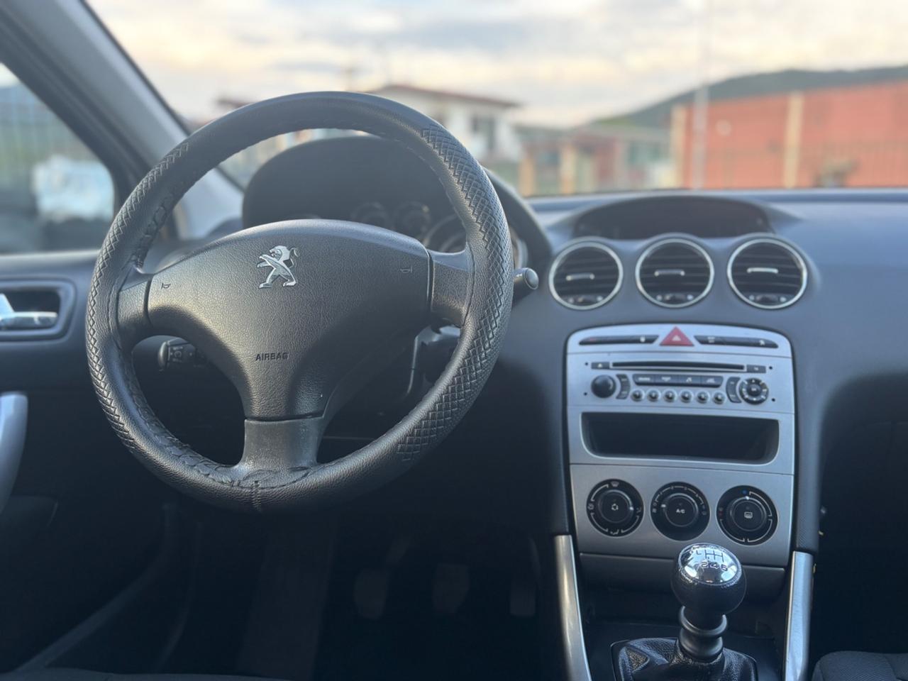 Peugeot 308 1.6 8V e-HDi 112CV Stop&Start SW Access