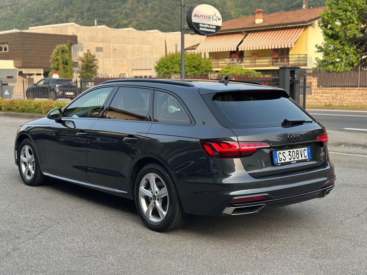 Audi A4 40 TDI quattro S tronic Business Advanced