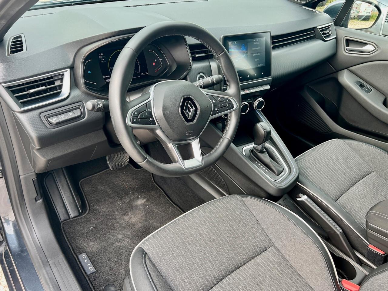 Renault Clio Full Hybrid E-Tech 140 Intens