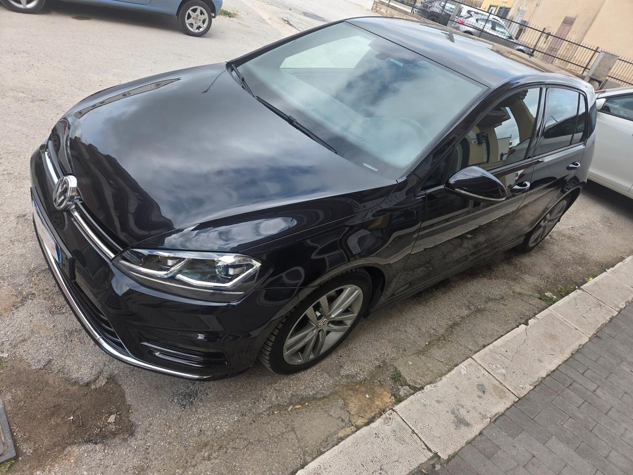 VW GOLF 7 R-LINE FARI LED 1.6 TDI 110 CV KMCERTIF