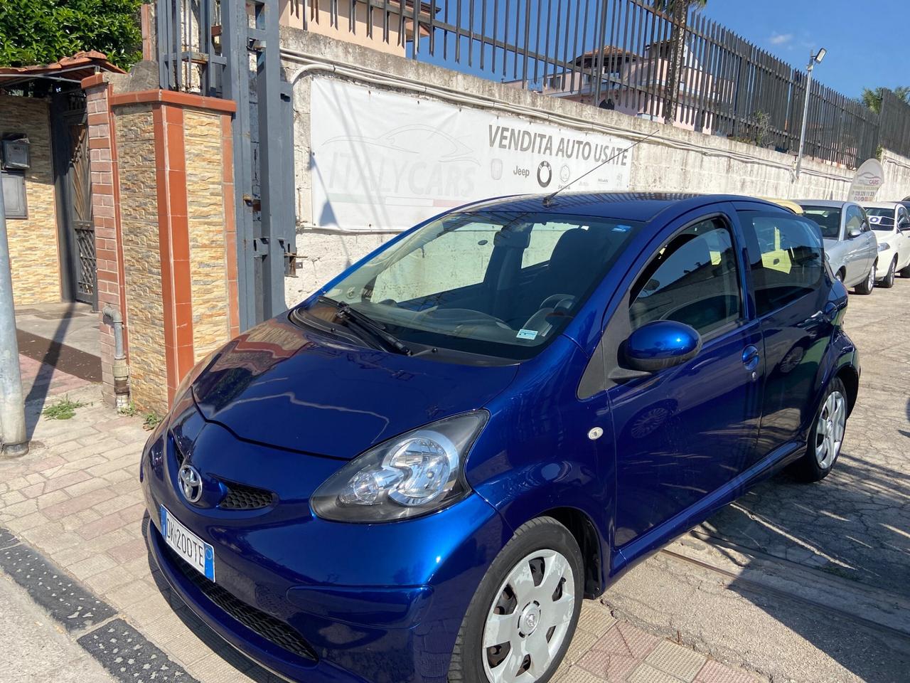 Toyota Aygo 1.0 12V VVT-i 5 porte AUTOMATICA