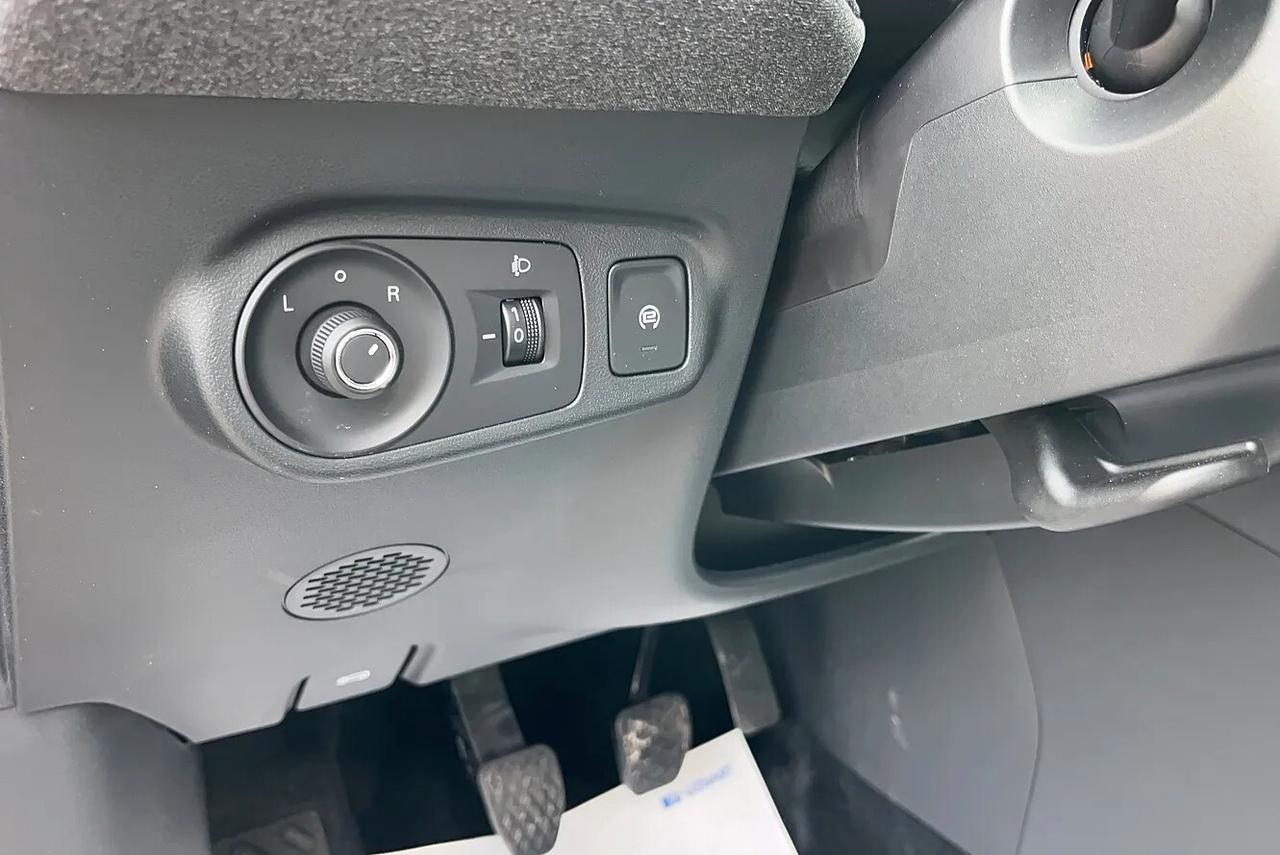 Mg ZS Classic 1.5 STANDARD KM0