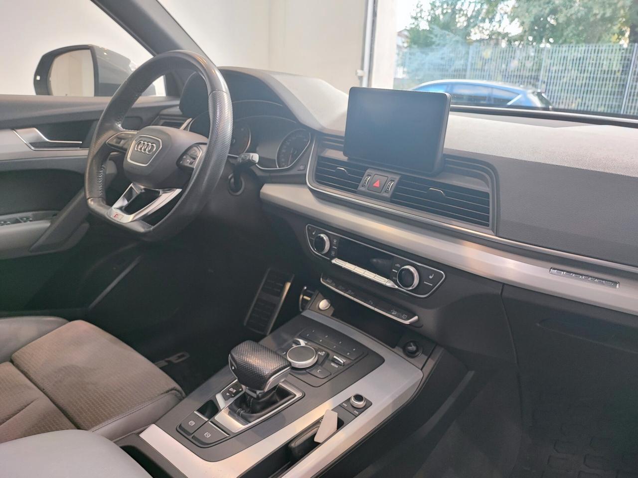 Audi Q5 40 TDI quattro S tronic line plus