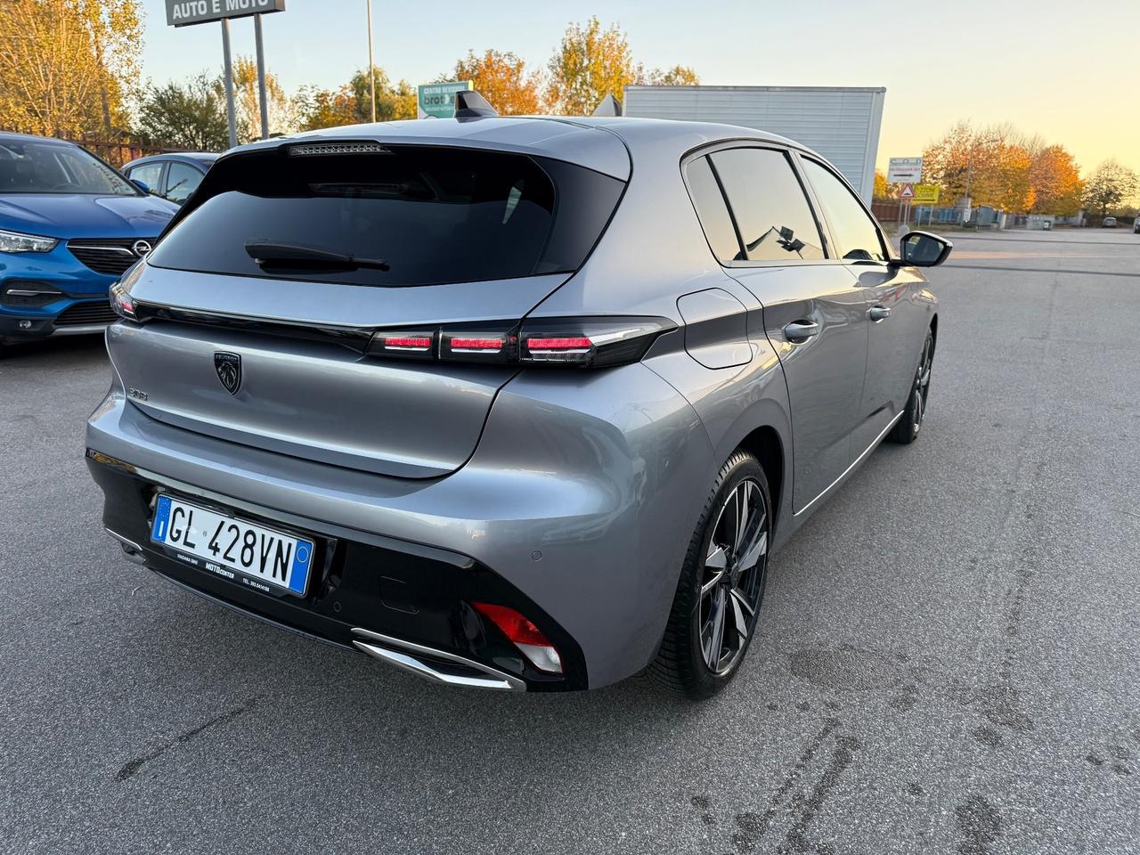 Peugeot 308 Berlina 1.5 130 Cv EAT8 Allure Pack