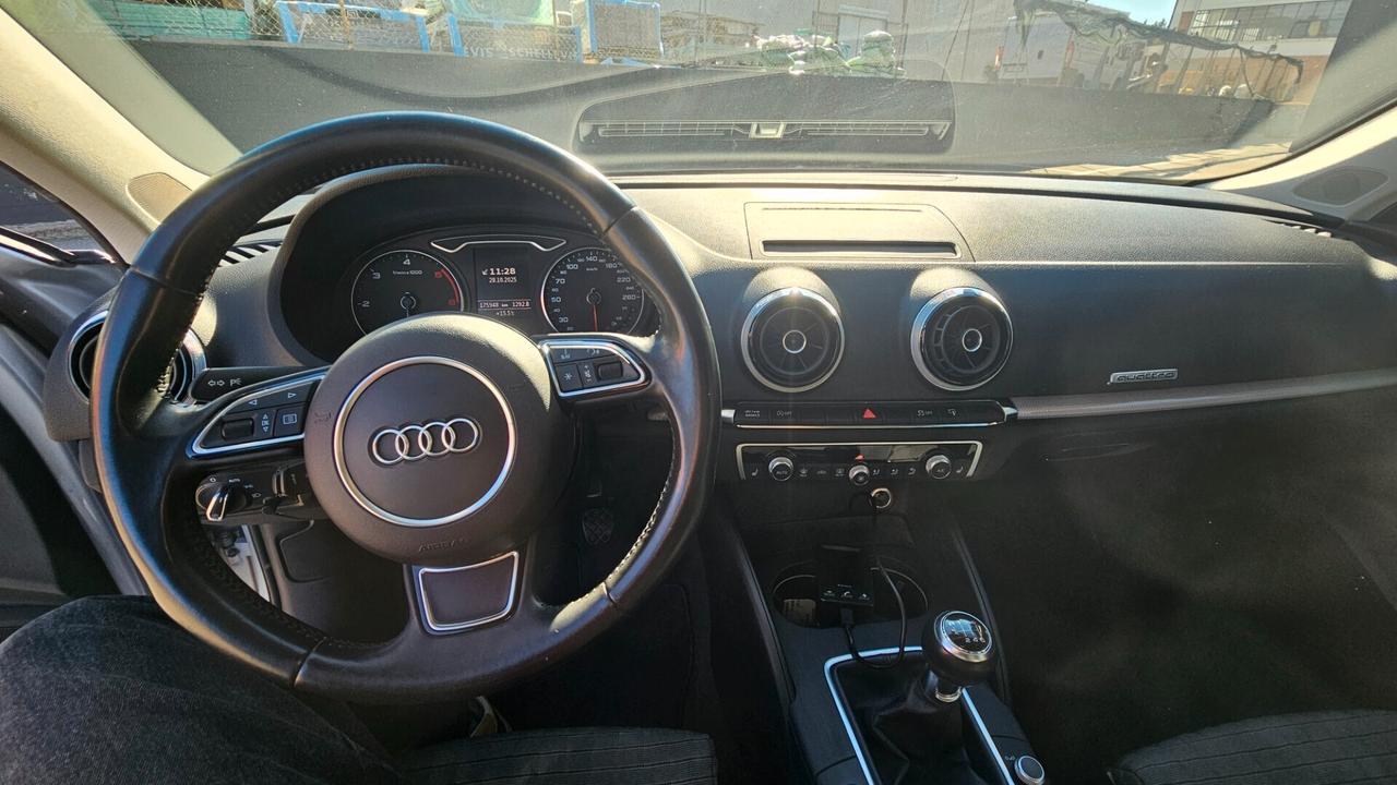Audi A3 2.0 TDI 150 CV clean diesel quattro Ambition