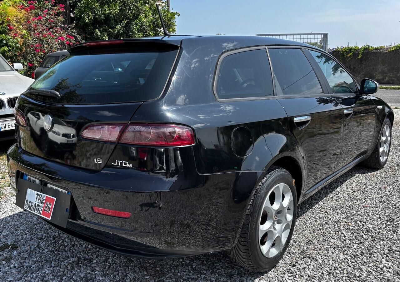Alfa Romeo 159 2.0 JTDm Sportwagon Distinctive