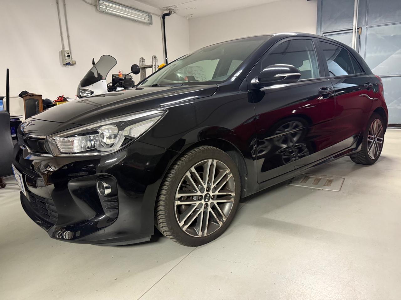 Kia Rio 1.4 CRDi 90CV 5 porte Cool