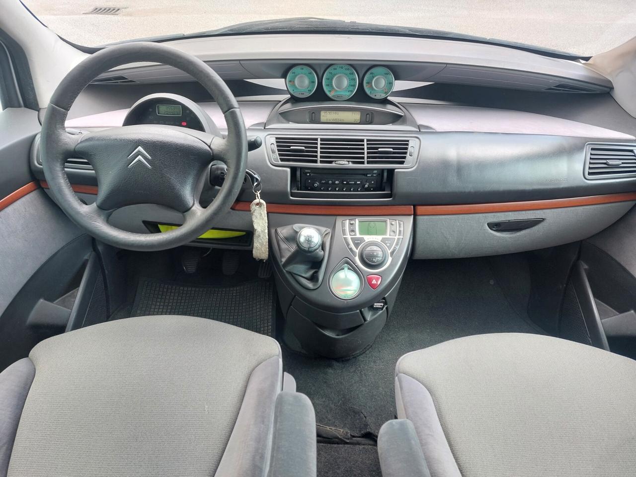 Citroen C8 2.2 HDi 7 POSTI