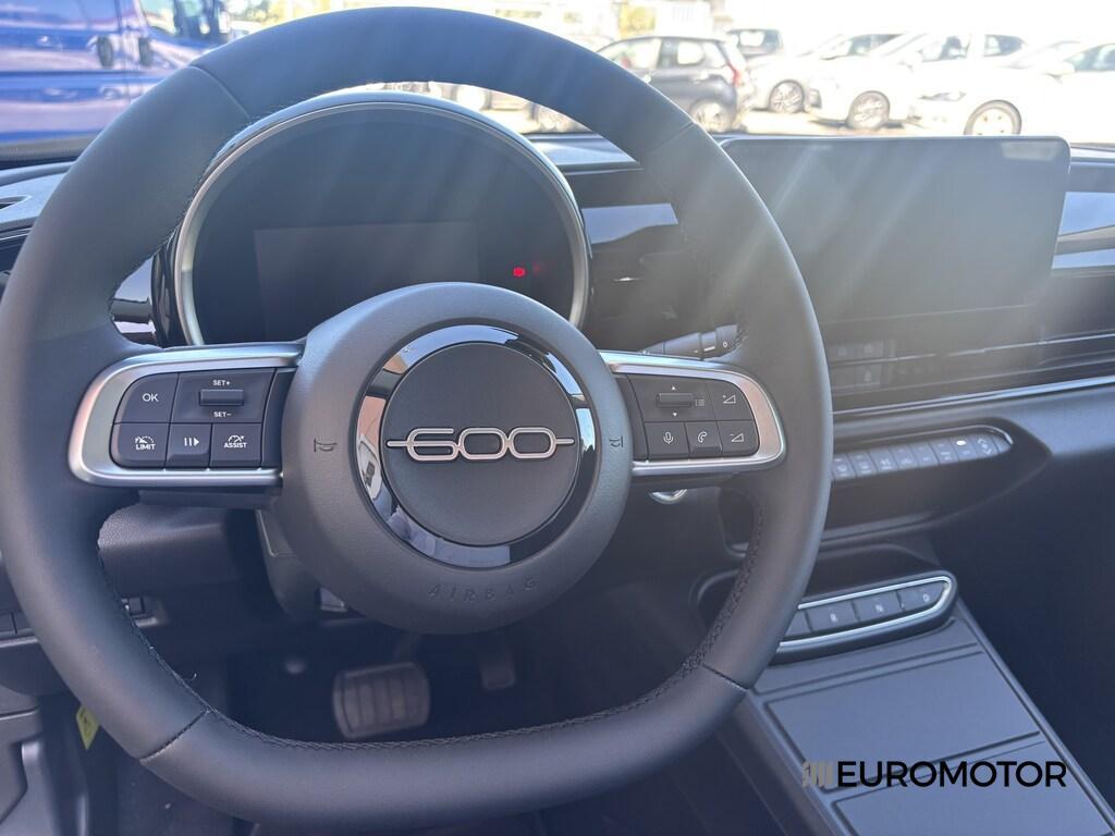 Fiat 600 1.2 Hybrid Icon eDCT
