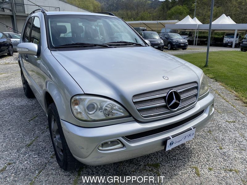 Mercedes-Benz Classe M ML 270 cdi