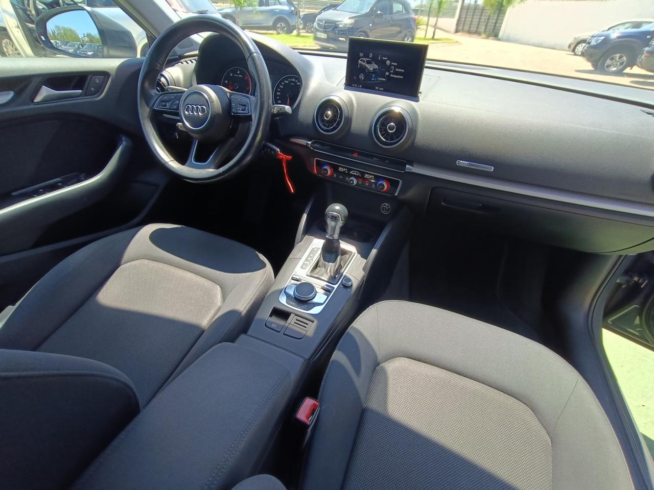 Audi A3 1.6 TDI 116 CV S tronic Sport - 2018