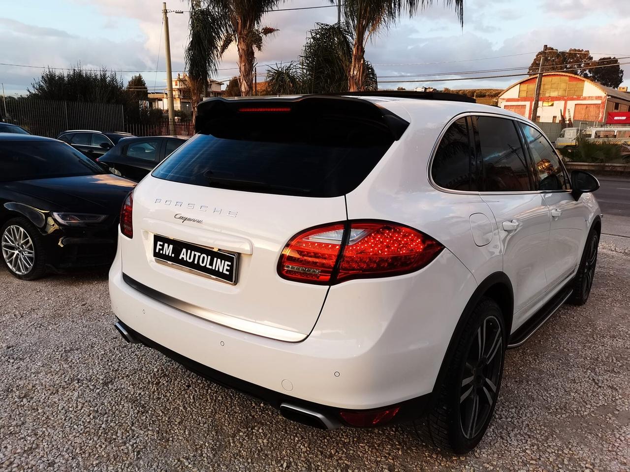 Porsche Cayenne 3.0 Diesel TETTO 2013