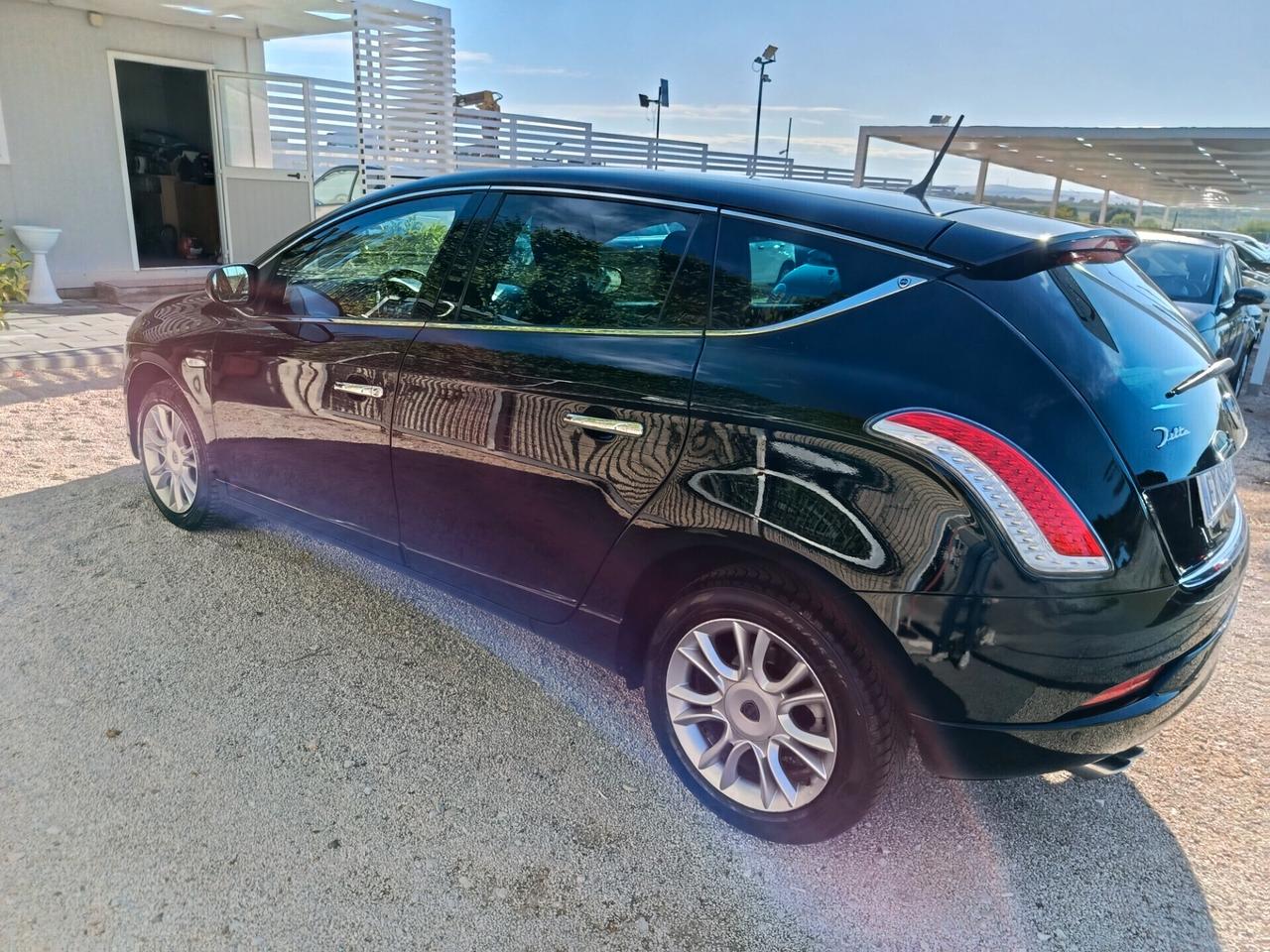 Lancia Delta 1.6 MJT DPF Gold