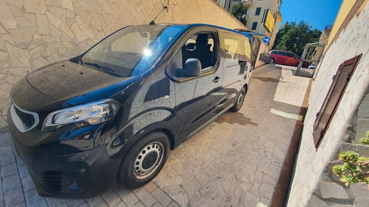 Peugeot Expert BlueHDi 100 S&S PC-TN Combi Compact